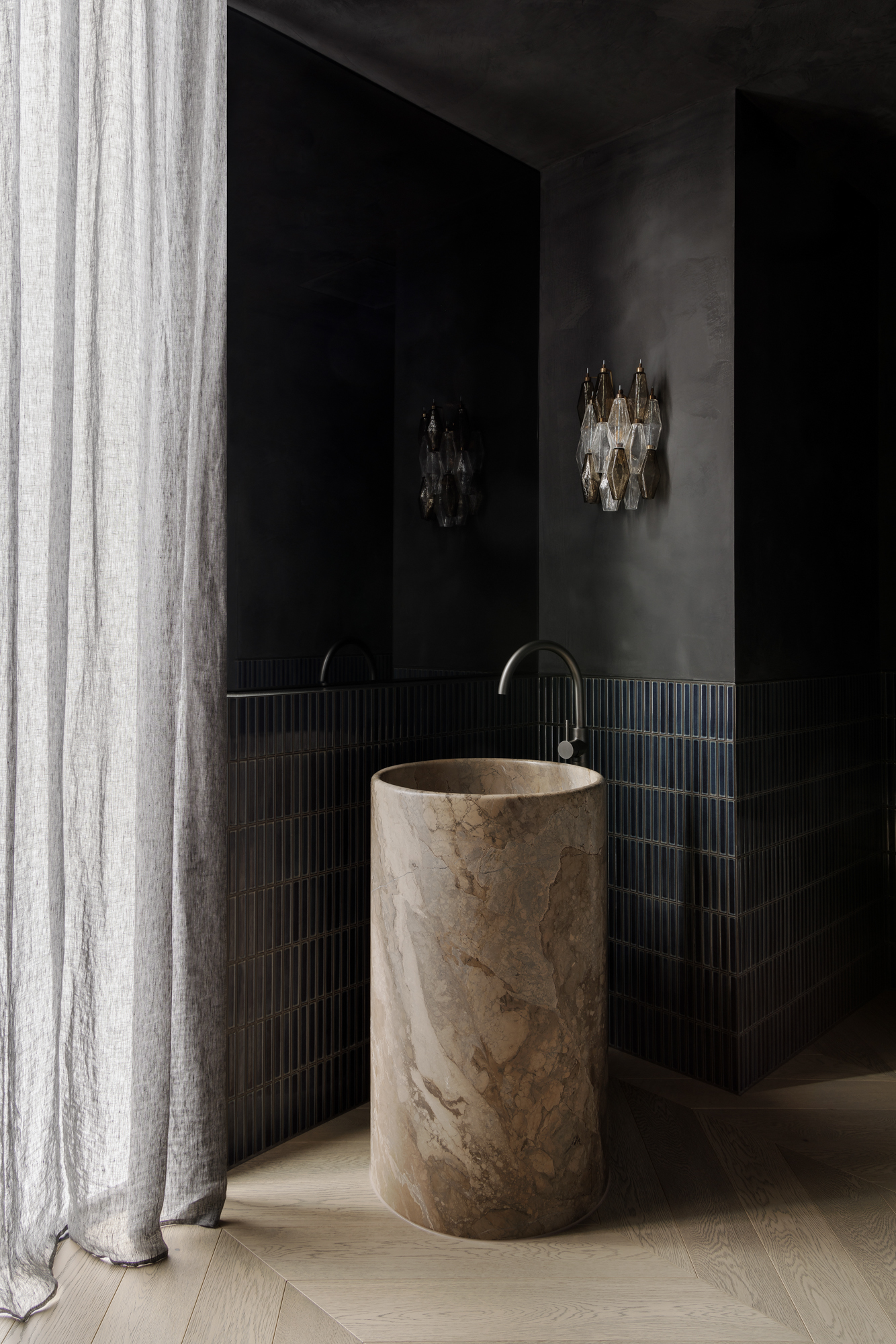 Toorak — bathroom detail